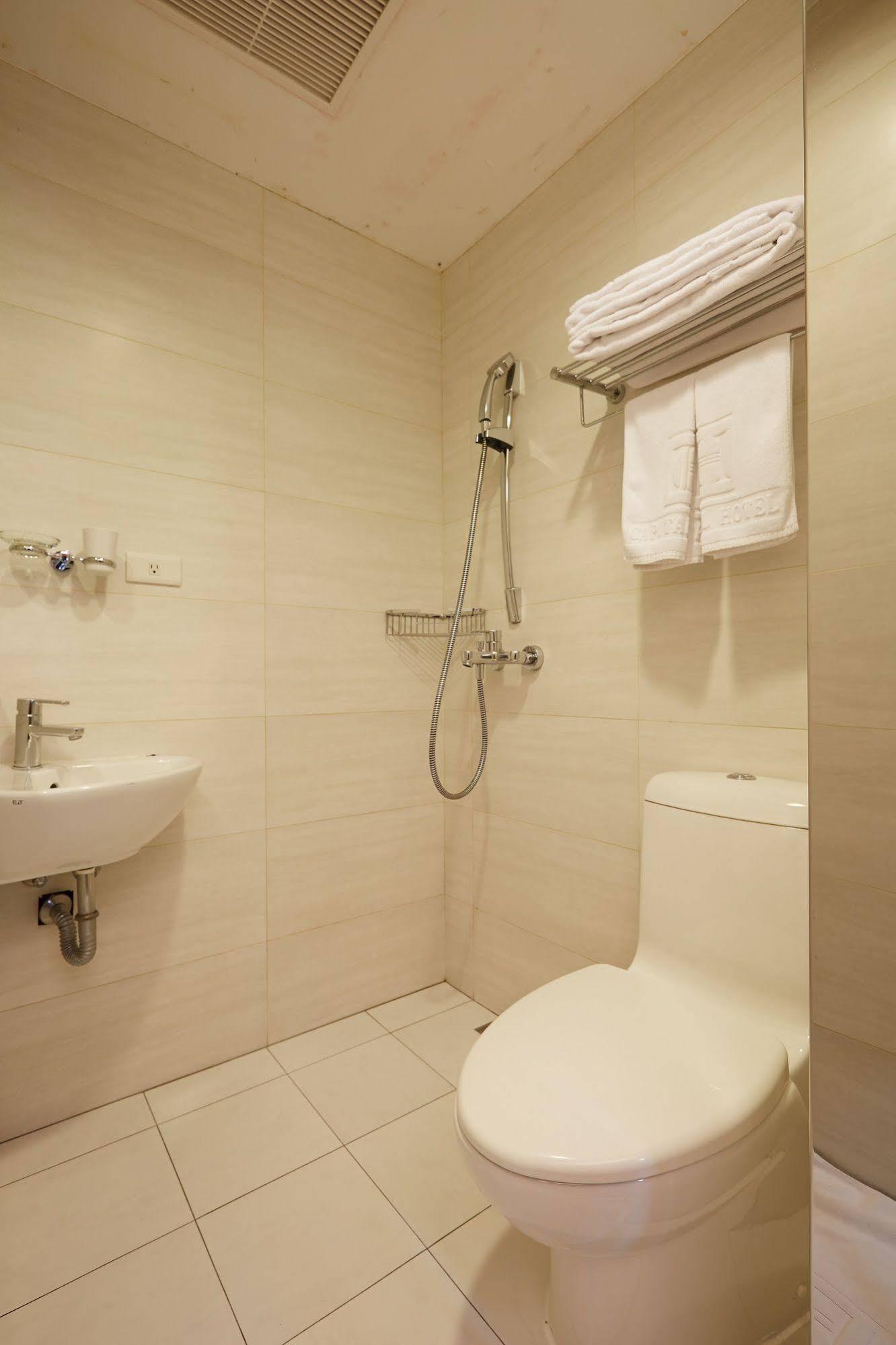 Hunt Champion Hotel Taichung Buitenkant foto